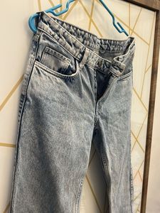 Light Wash Jeans