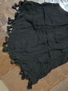 Black Sleeveless Top