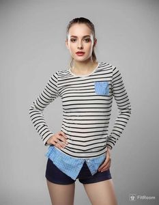 Korean Top 👚