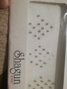 Set Of Black And Diamond Bindis For Girls n Women