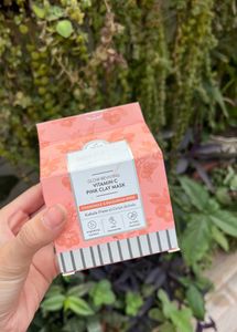 Original Dot & Key Clay Face Mask.