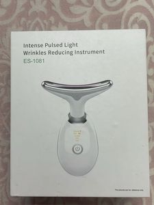 Wrinkles Reducing Instrument