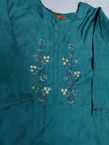 Elegant Teal Embroidered Kurta