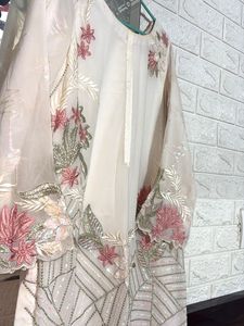 3pc pakistani Embroidered suit patch on pant