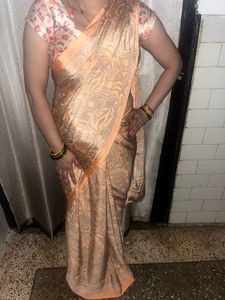 Beautiful crepe saree with blouse