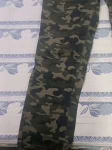 Camo Print Joggers , Military Style