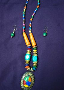 Multicolour Necklace And Earrings