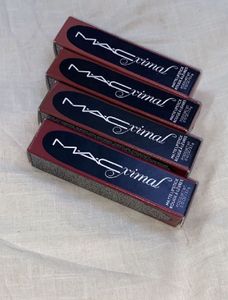 MAC MAXIMAL LIPSTICK