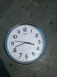 wall watch