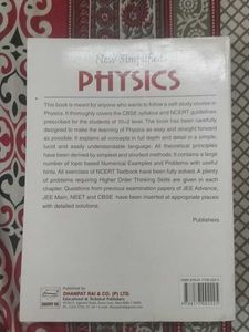 New Simplified Physics A Reference Book For 12th