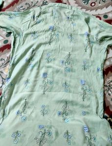 Elegant Kurta Set From IKAT