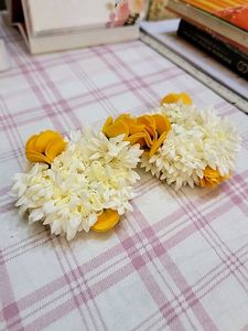 Floral Hair Accessory