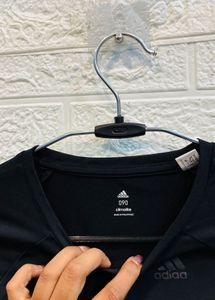 🇨🇦 Adidas Imported Tshirt