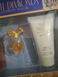 White Diamonds Elizabeth Taylor Parfum