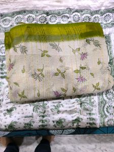 White Saree With Green Leaf Prints