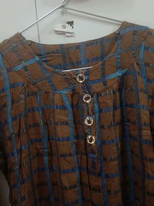 Beautiful Women's Top 🤩