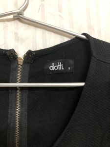 Dotti Black Short Sleeve Top