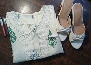 Elegant Floral Print Short Kurti