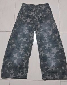 star design pintuck seam wide leg jean