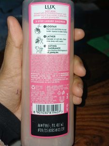 Lux Soft Rose Body Wash