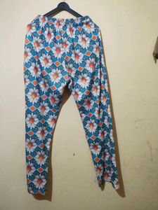 Floral Print Pants 2XL size