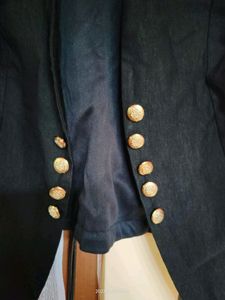 Stretchable washcoat or jacket