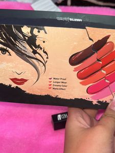 CHERRY COLOR MATTE LIPSTICK