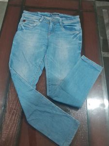 Light Wash Denim Jeans