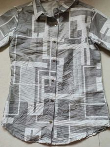 Grey Patterned Button-Up Shirt