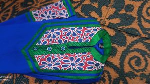 Elegant Blue Embroidered Kurta( XL )size