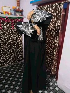 Cutwork Embroidery With Combination Colour Abaya