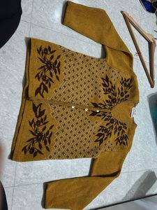 Vintage Floral sweater