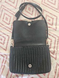 VAN HEUSEN sling Bag
