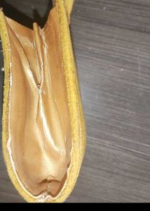 heels with hand bag