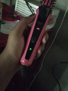 Hair Straightener And Taco