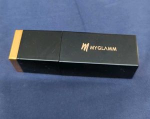 MyGlamm Lipstick