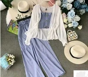 A Simple Elegant Dress
