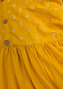 Pretty Mustard Umbrella Kurthi⭐