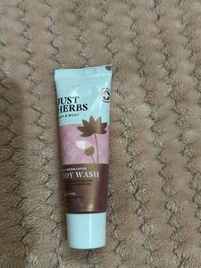 Sacred Indian Lotus Body Wash