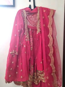 A Beautiful  Unstiched Lehenga