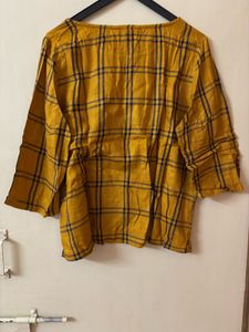 Mustard Top With Pocket