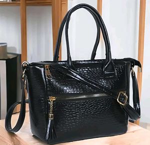 Stylish Black Shoulder Bag