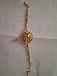 Elegant Gold-Tone Bracelet