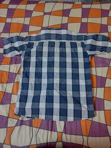 Checkered Men&#39;s Shirt