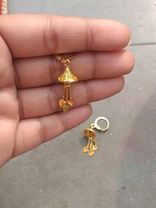Earings