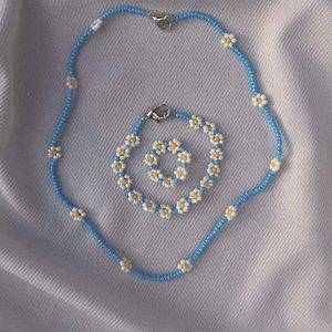 Pearls Twisted Necklace