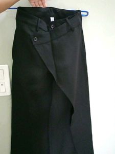 Asymmetric Korean Black Trousers ⭕
