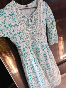 Floral Embroidered Kurti Pant with Dupatta set