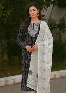 3 Piece Suits/Dress Material