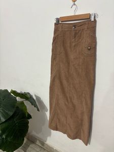 Corduroy Back Slit Skirt